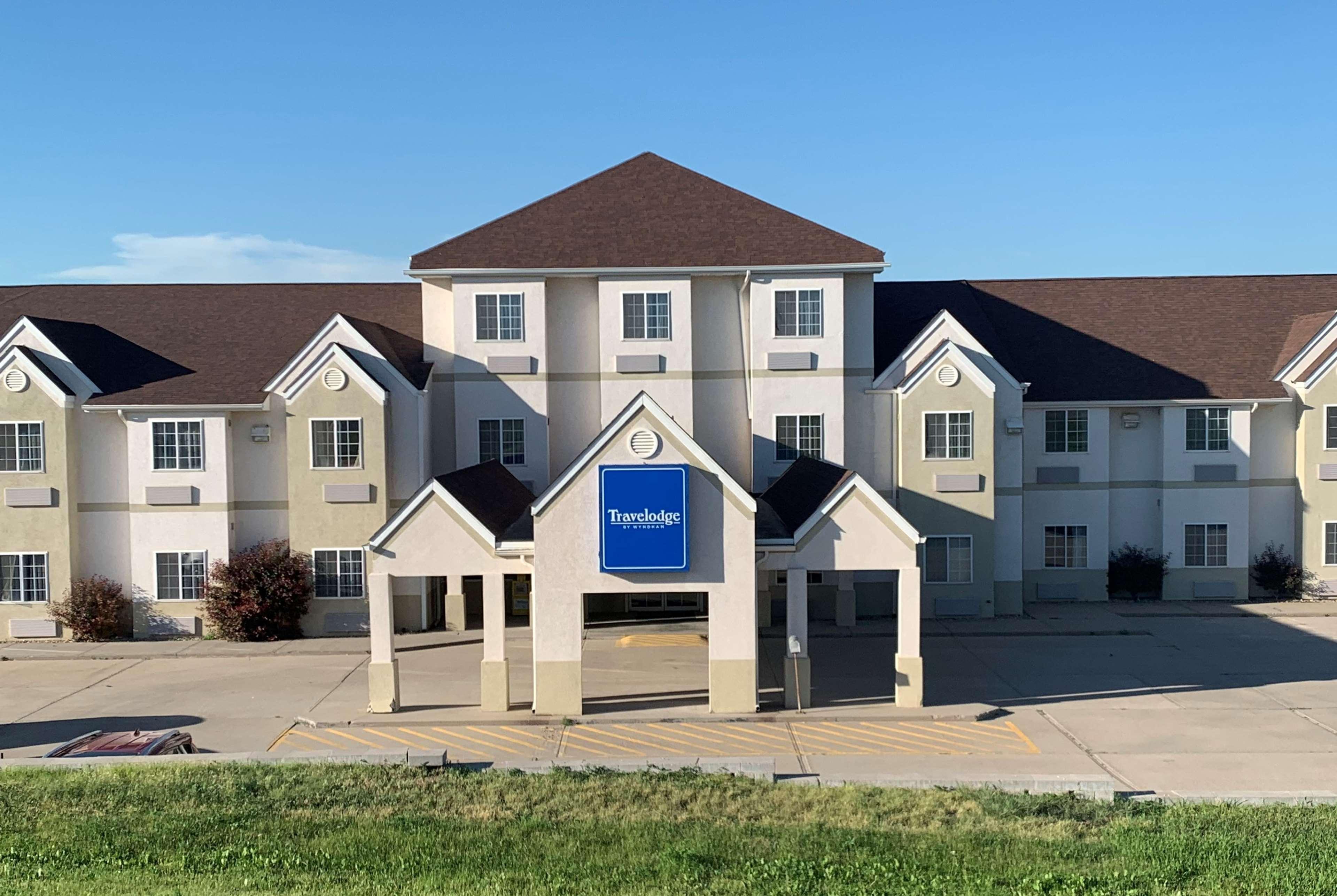 Travelodge By Wyndham Chadron Exteriör bild